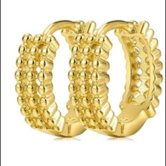 Delicate [GOLD] Minimalist Knobby Huggie Hoop Earrings - Picture 6 of 6